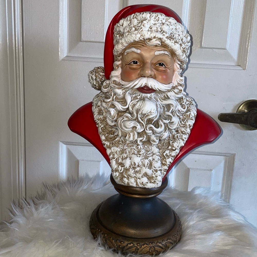 COPY - COPY - Santa Bust